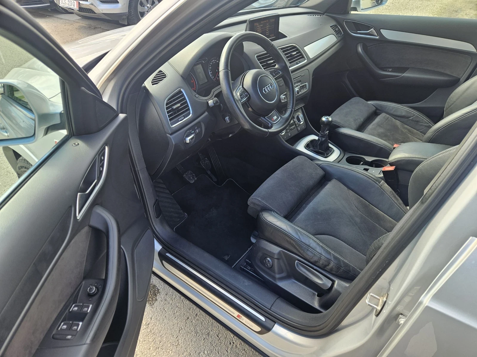 Audi Q3 2.0 tdi 140 k.c. S- LINE - изображение 7