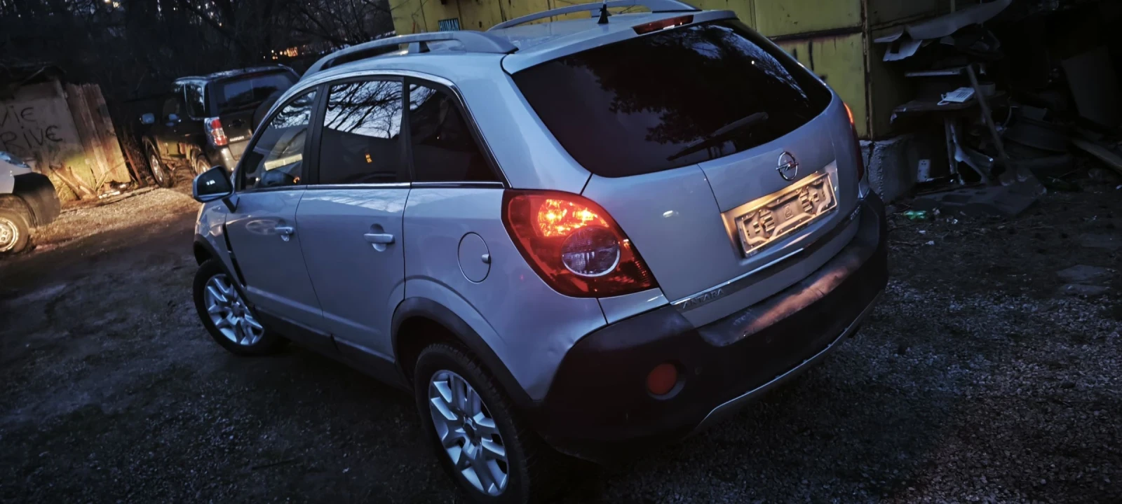Opel Antara 2.0 CDTI 4?4 Кожа, подгрев!!!, снимка 12 - Автомобили и джипове - 53750908