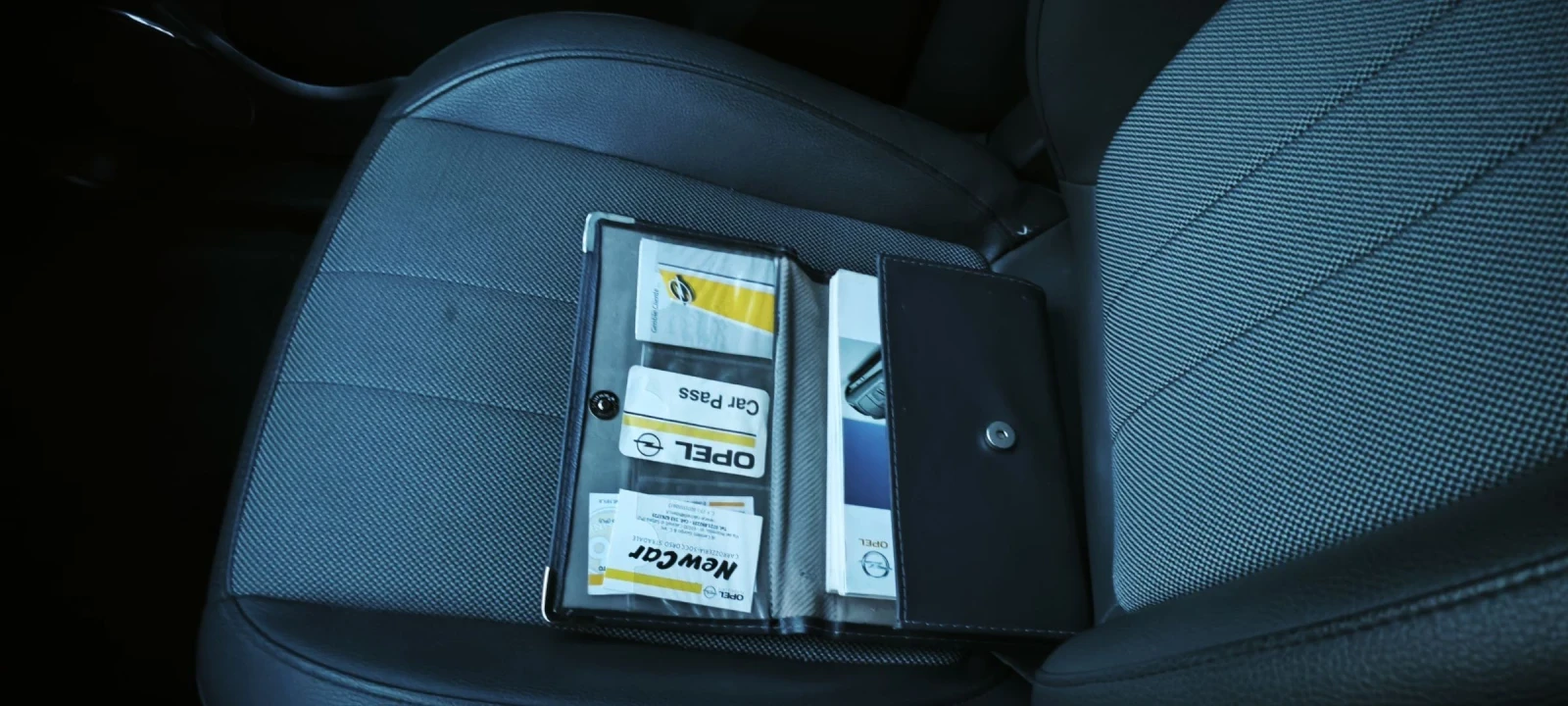 Opel Antara 2.0 CDTI 4?4 Кожа, подгрев!!!, снимка 17 - Автомобили и джипове - 53750908