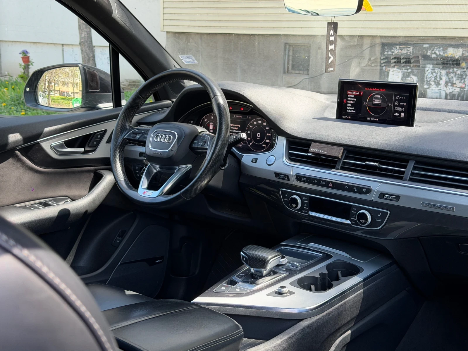 Audi Q7 E tron, снимка 3 - Автомобили и джипове - 54229047