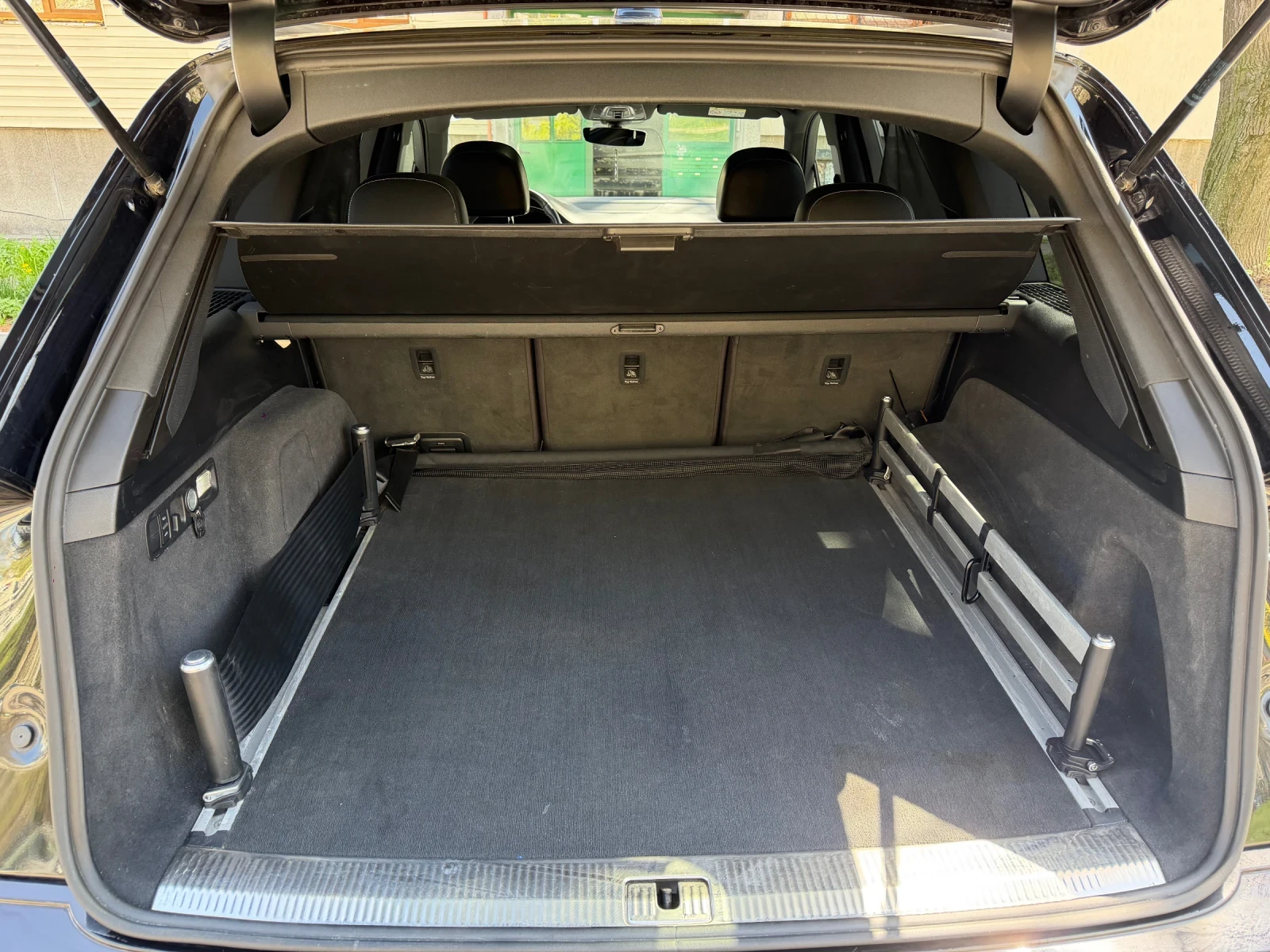 Audi Q7 E tron, снимка 10 - Автомобили и джипове - 54229047