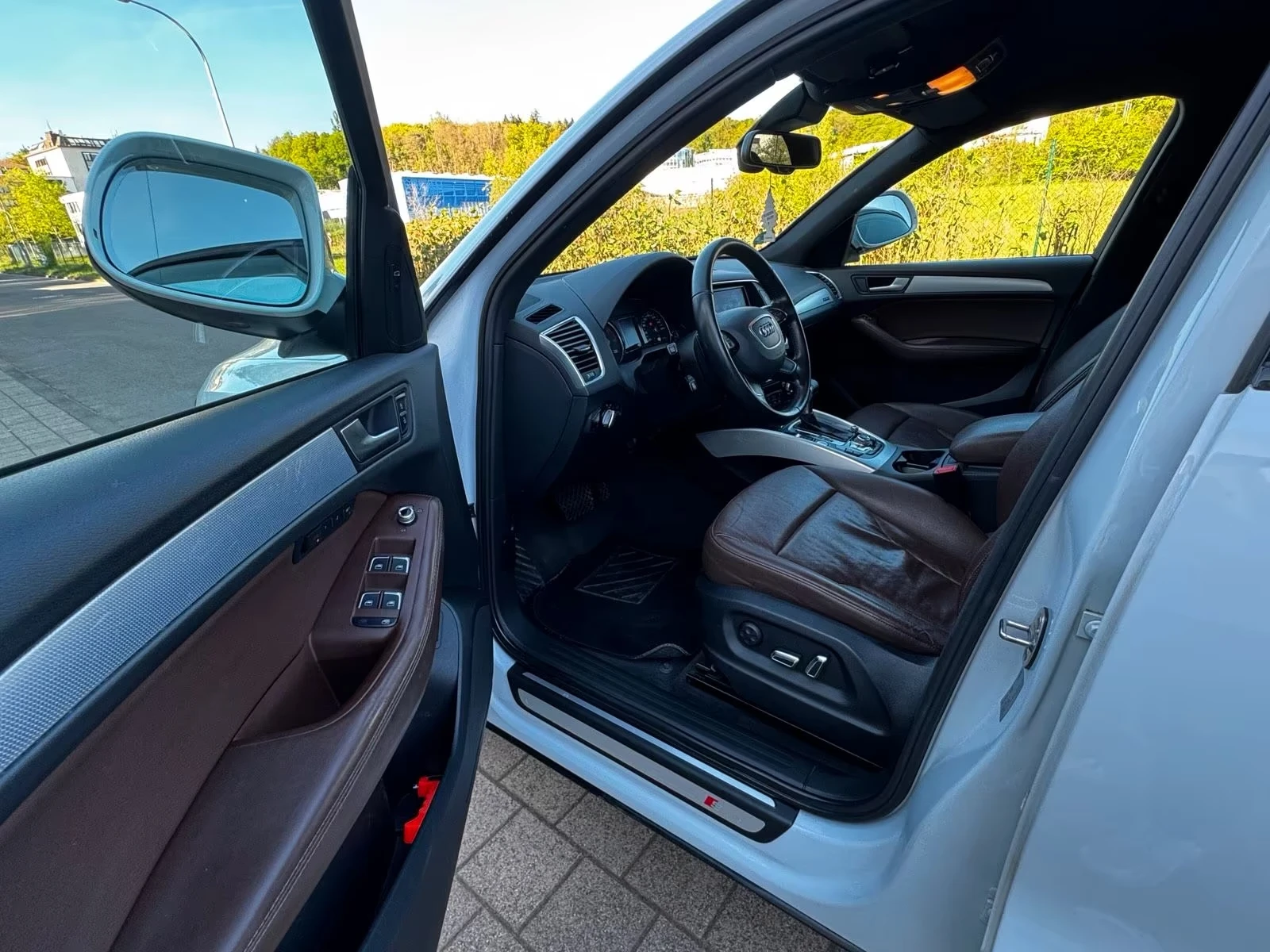 Audi Q5 3.0TDI/Quattro S-Line/245hp/ГЕРМАНИЯ/ТОП СЪСТОЯНИЕ, снимка 12 - Автомобили и джипове - 54410330