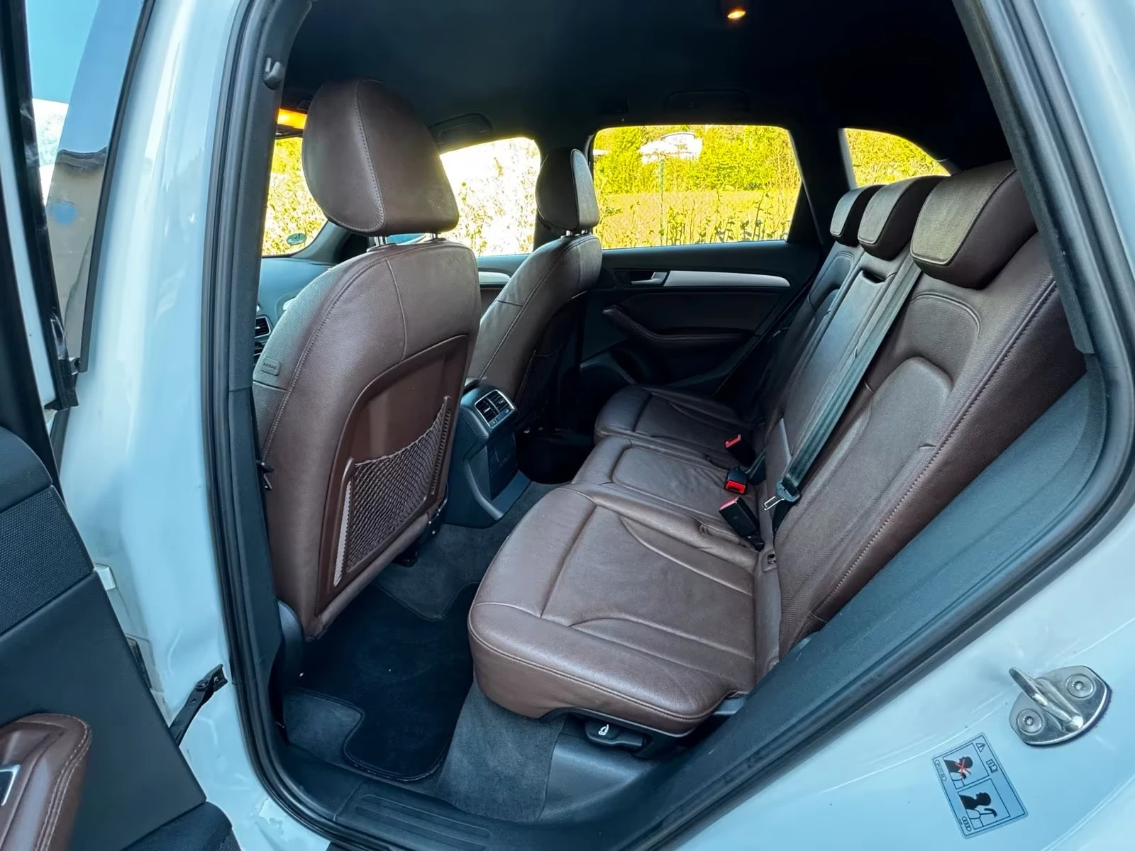Audi Q5 3.0TDI/Quattro S-Line/245hp/ГЕРМАНИЯ/ТОП СЪСТОЯНИЕ, снимка 13 - Автомобили и джипове - 54410330