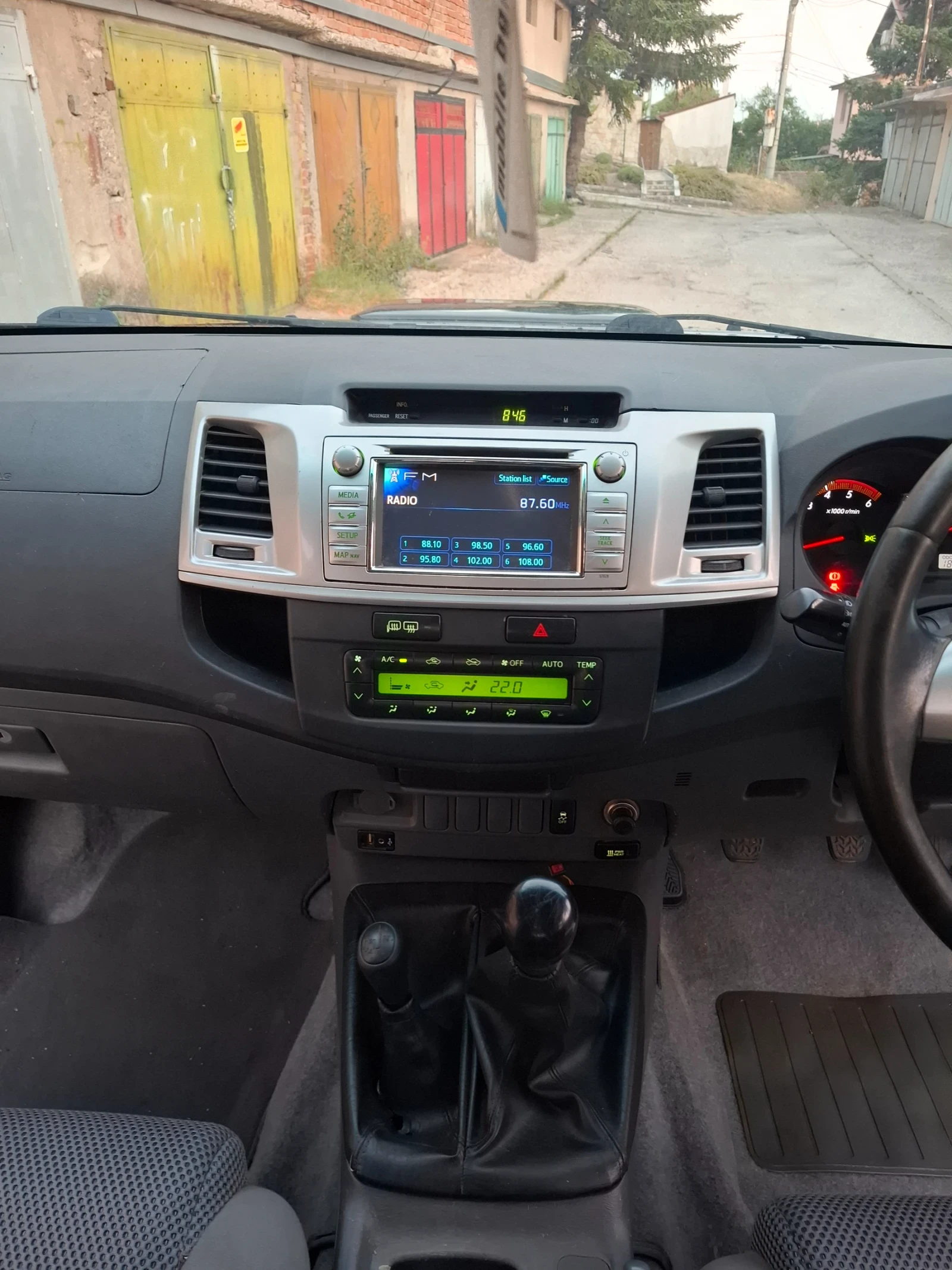 Toyota Hilux 3.0D4D, снимка 7 - Автомобили и джипове - 56069134