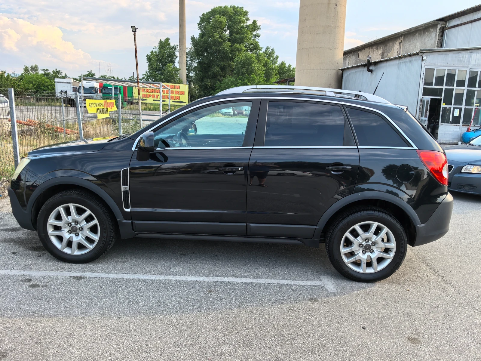 Opel Antara, снимка 3 - Автомобили и джипове - 56443142