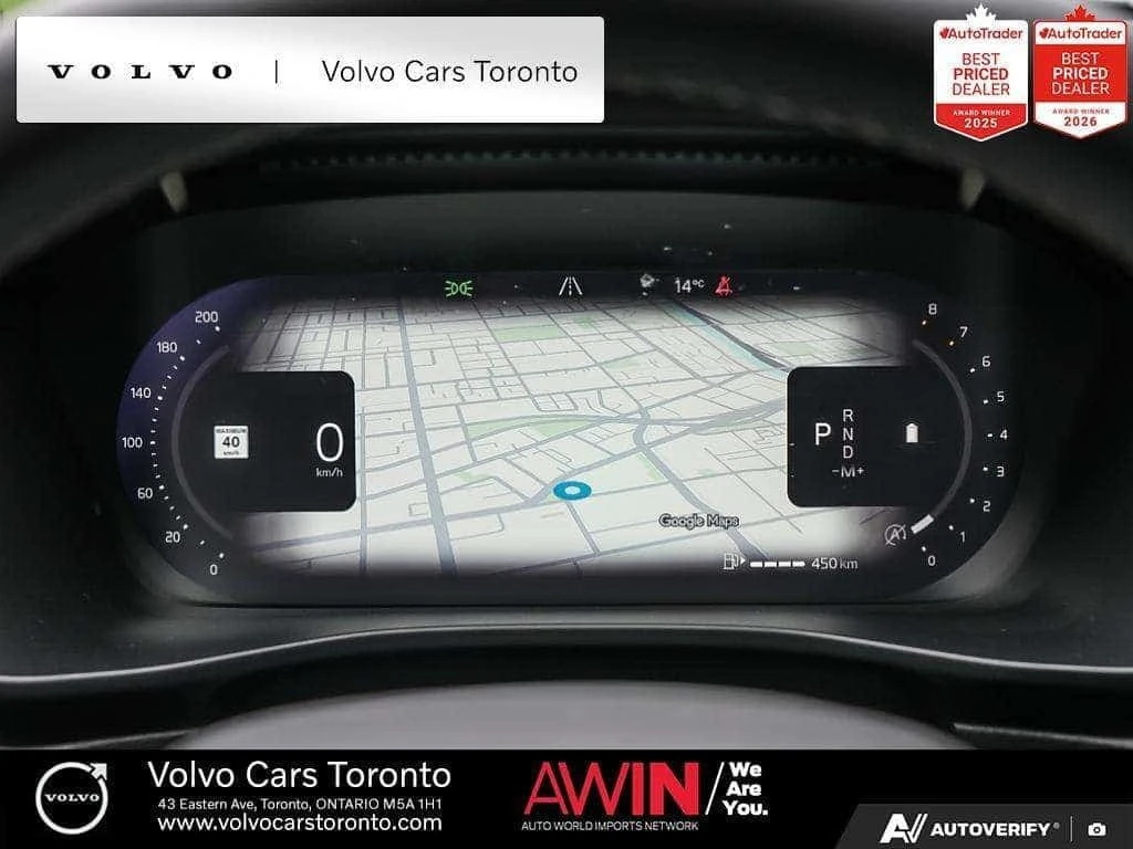 Volvo XC40 * B5 B Plus Dark Theme * CARFAX * , снимка 15 - Автомобили и джипове - 56558584