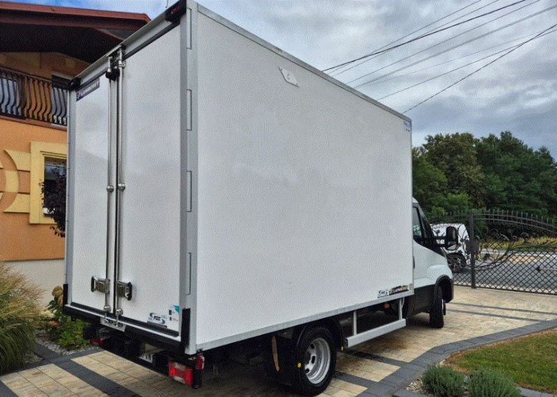 Iveco 35c17 ЗА МЕСО, снимка 3 - Бусове и автобуси - 51912612