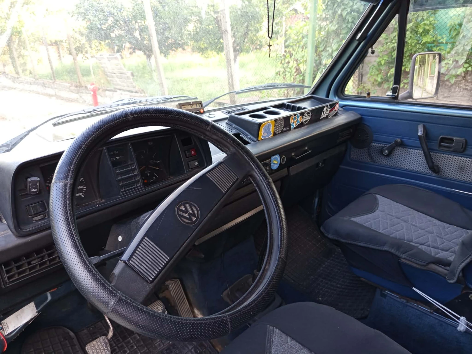 VW T3, снимка 9 - Бусове и автобуси - 55342639