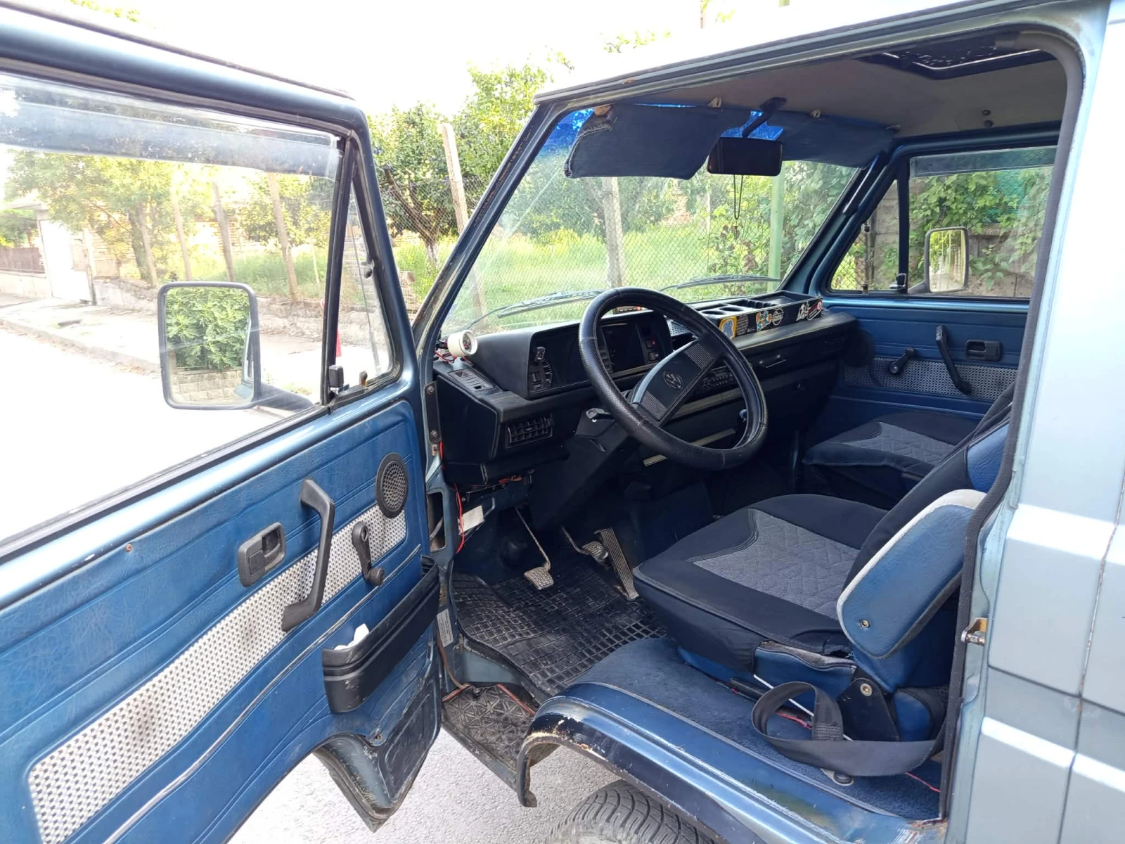 VW T3, снимка 7 - Бусове и автобуси - 55342639