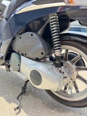 Piaggio Liberty 150-КАТО НОВ!, снимка 13