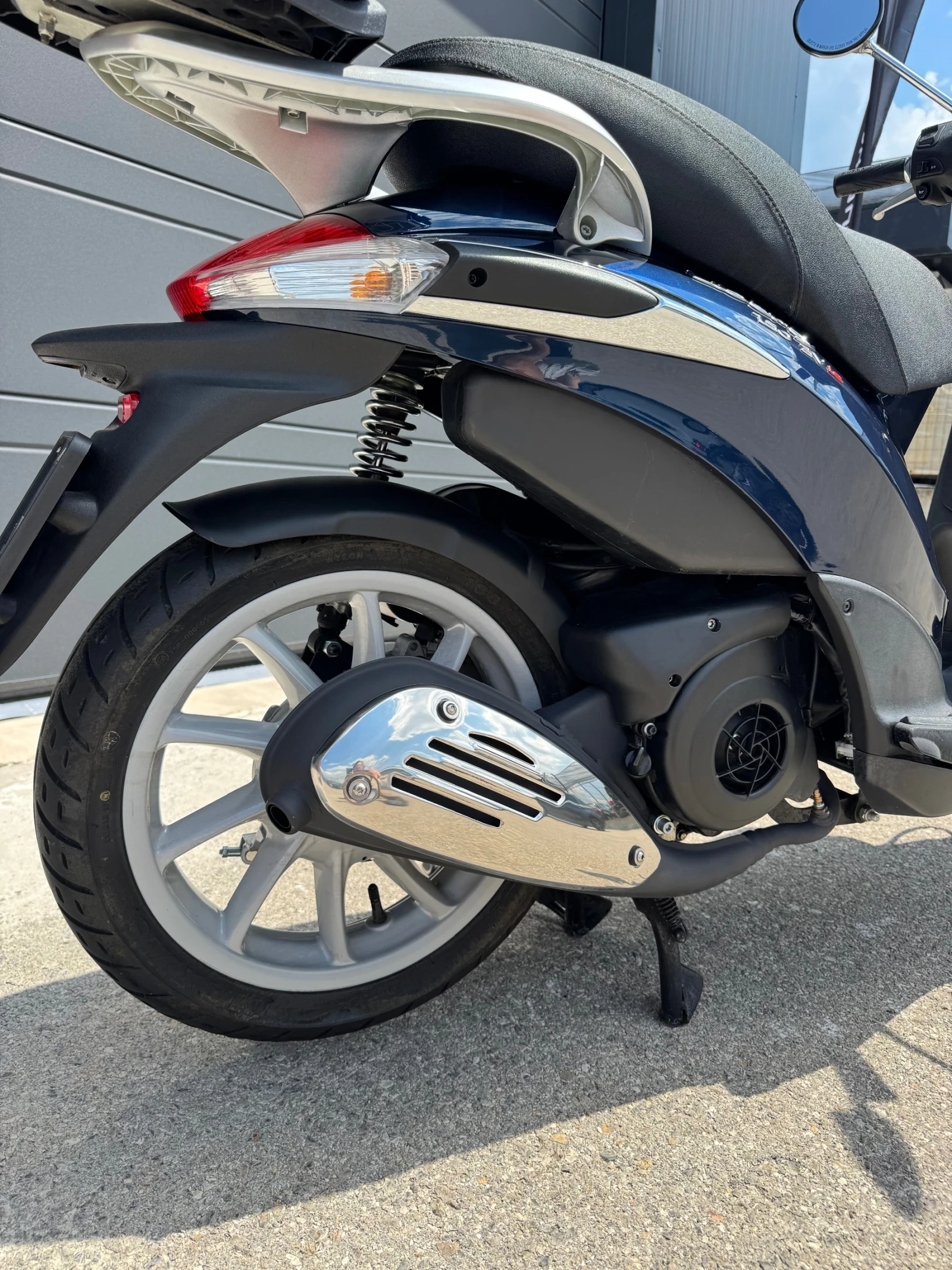 Piaggio Liberty 150-КАТО НОВ!, снимка 11 - Мотоциклети и мототехника - 55068290