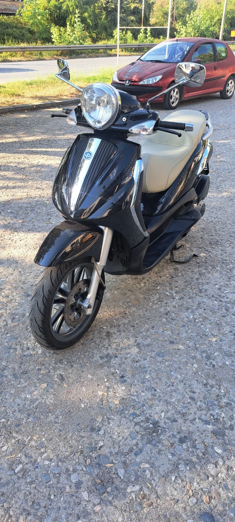 Piaggio Beverly 300ie tourer 