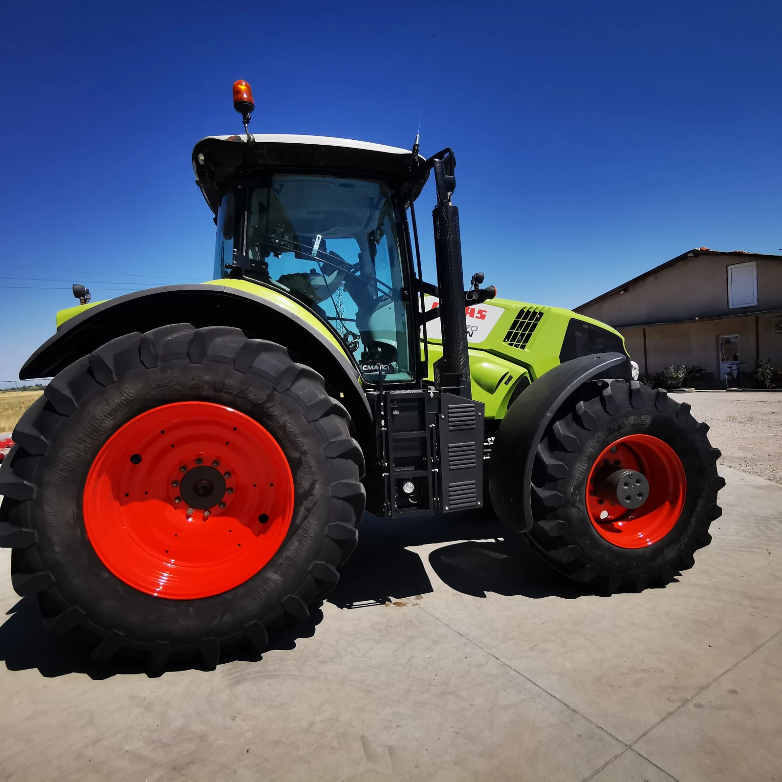 Трактор Claas Axion 870 лизиг с 20 % първоначална вноска  - изображение 3