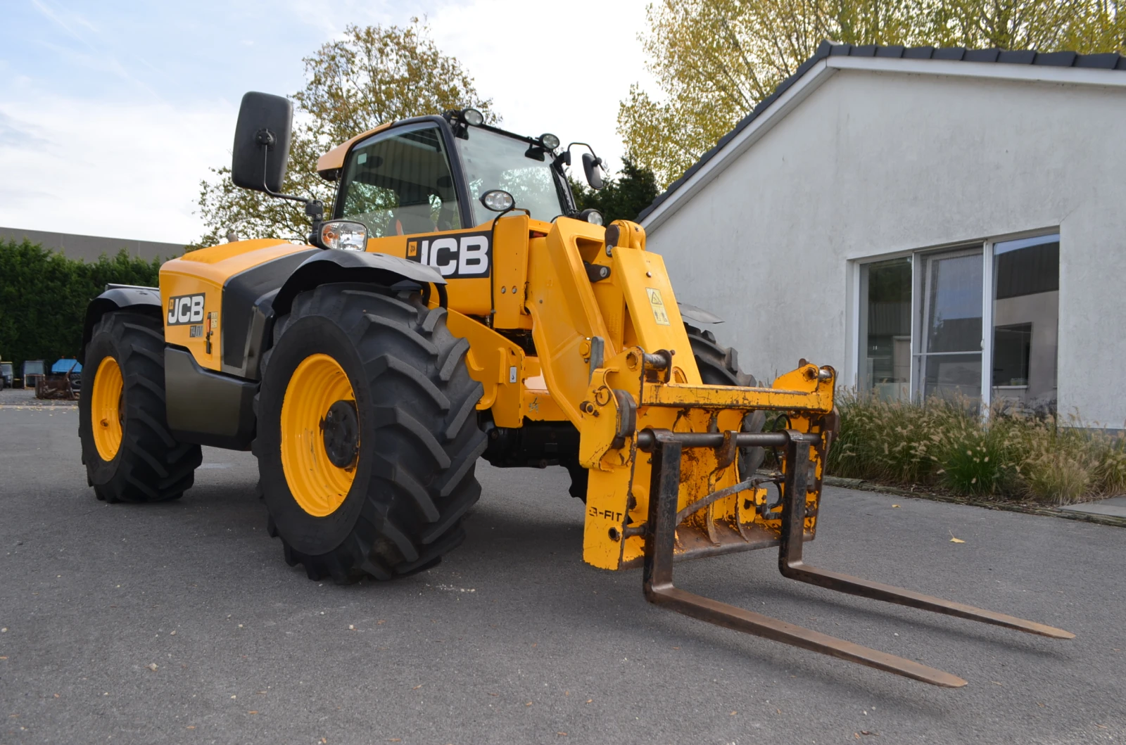 Телескопичен товарач JCB 541-70 Agri Super, снимка 6 - Селскостопанска техника - 55937946
