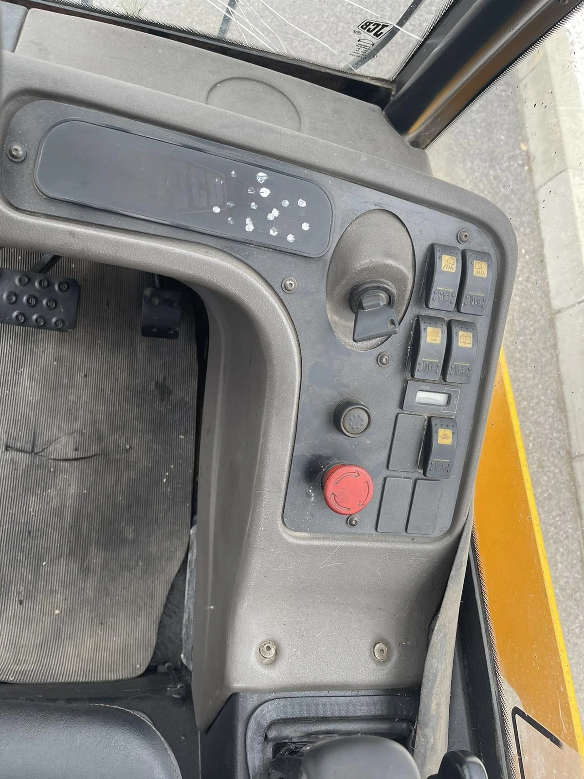  JCB 30D  | Mobile.bg   12