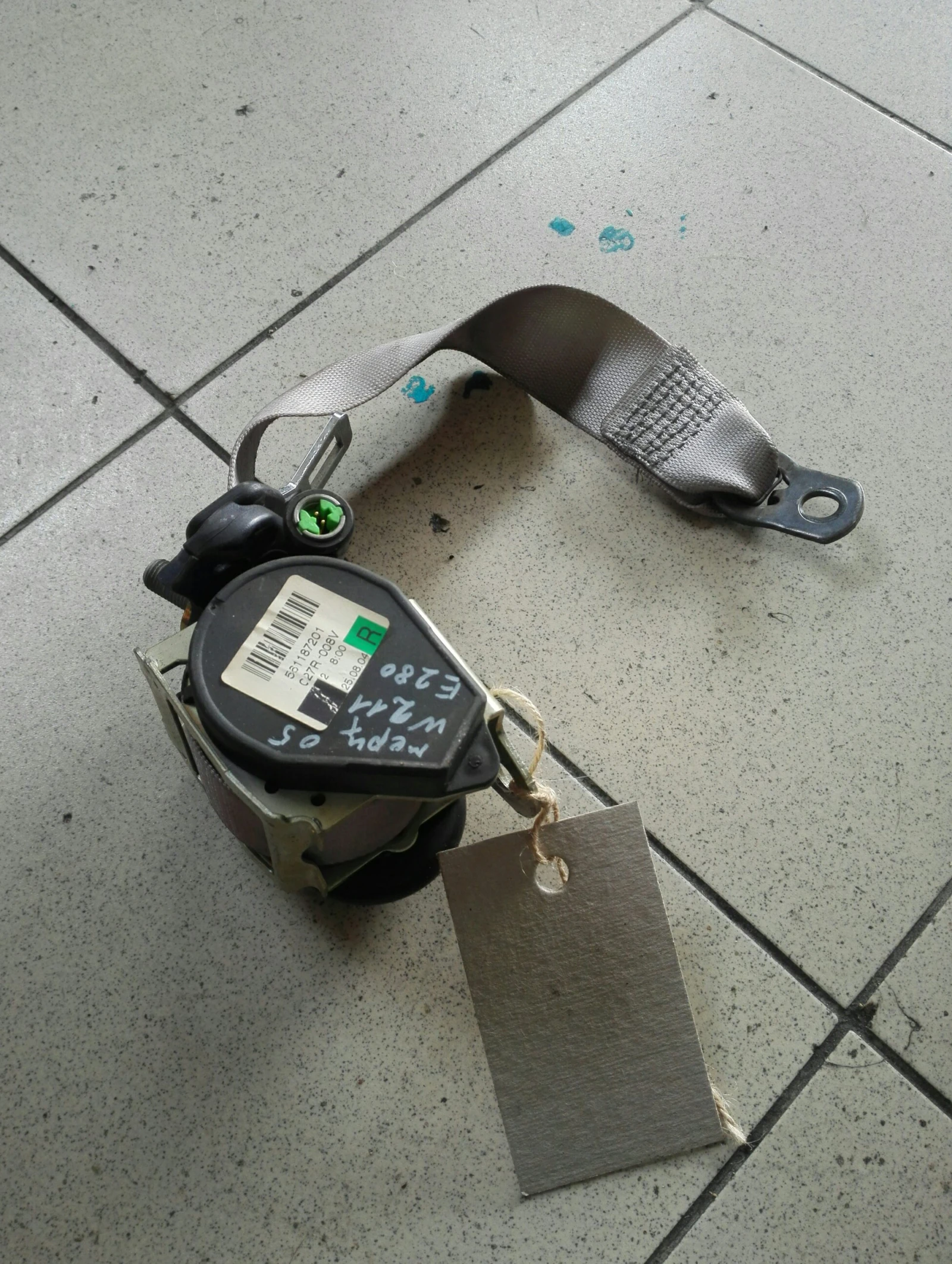 Колан заден десен Мерцедес Е280 W211