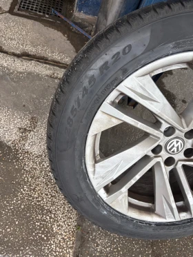 Гуми с джанти Pirelli 285/45R20, снимка 2