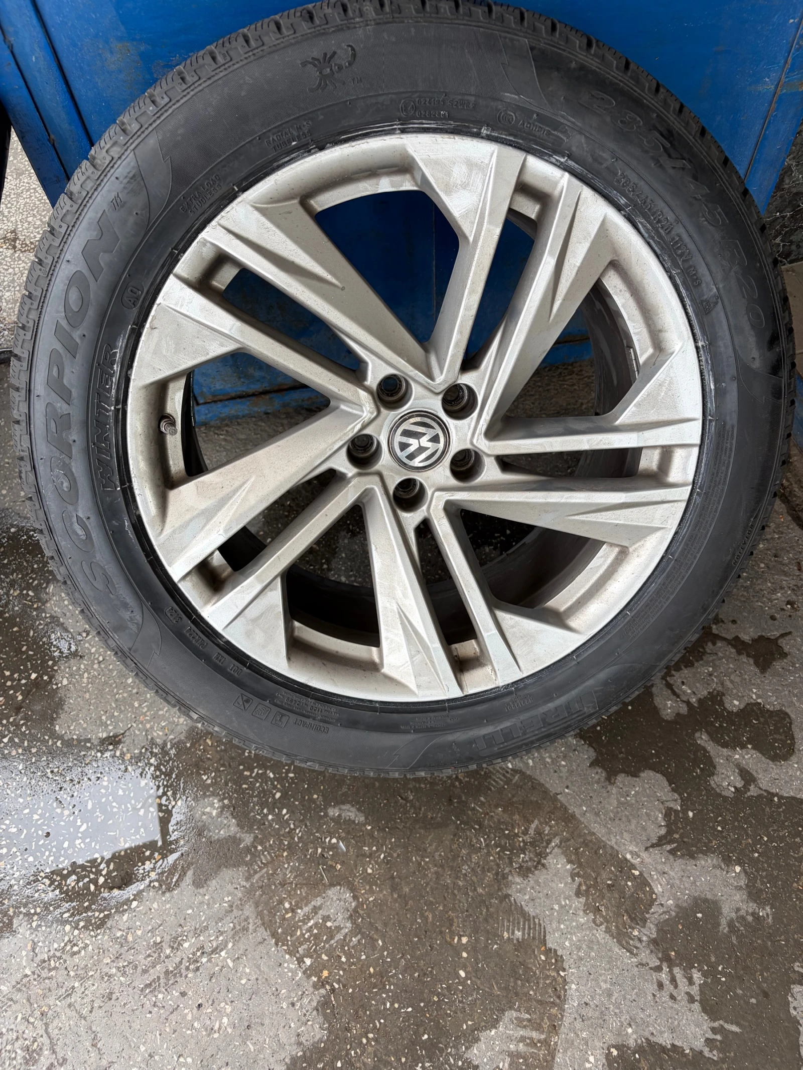 Гуми с джанти Pirelli 285/45R20, снимка 4 - Гуми и джанти - 55151765