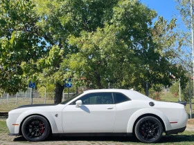 Dodge Challenger 6.2 Hemi Hellcat Redeye Widebody, снимка 3