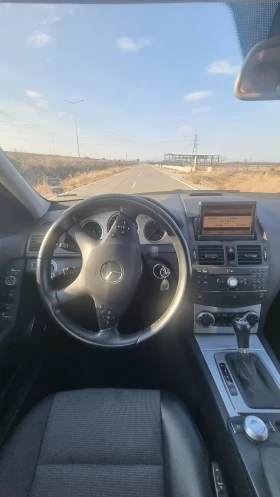 Mercedes-Benz C 320, снимка 6