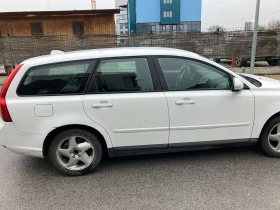Volvo V50 - 2000 € / 3911.66 лв. - 72811097 6