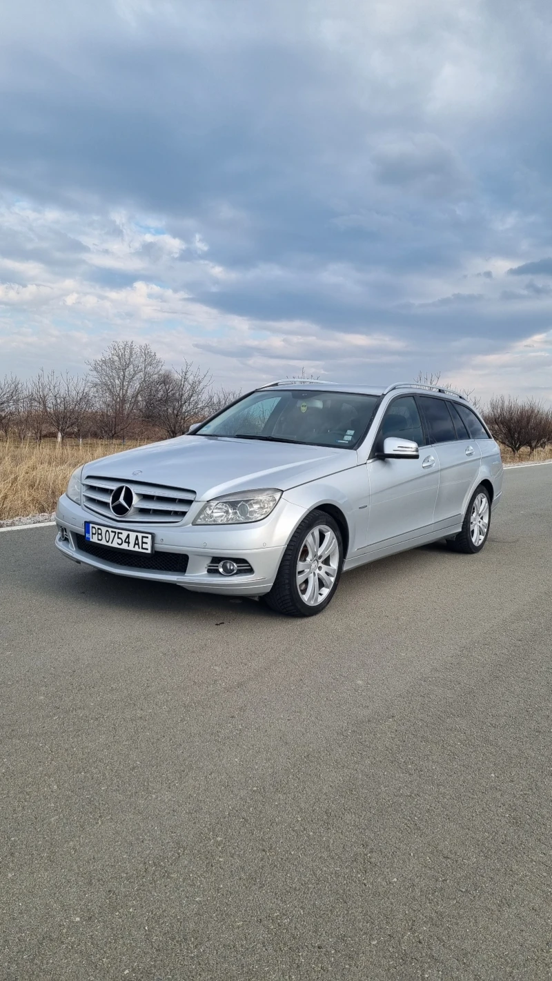 Mercedes-Benz C 320, снимка 1 - Автомобили и джипове - 47751322