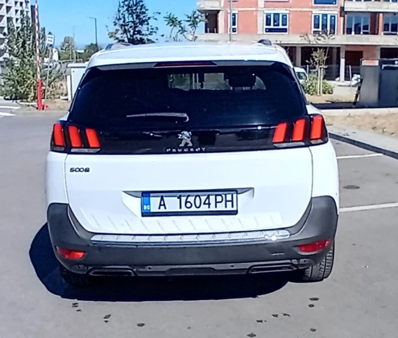 Peugeot 5008 Pure Tech 1.6 180 к.с GT ниво на оборудване, снимка 3 - Автомобили и джипове - 49214016