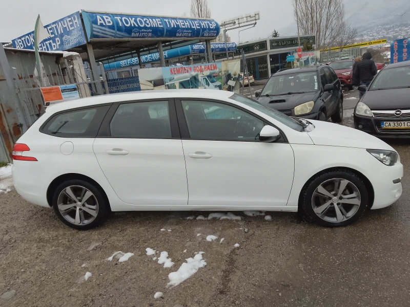 Peugeot 308 1.6 HDI/NAVI/ОБСЛУЖЕНА/EURO-6, снимка 4 - Автомобили и джипове - 48472466