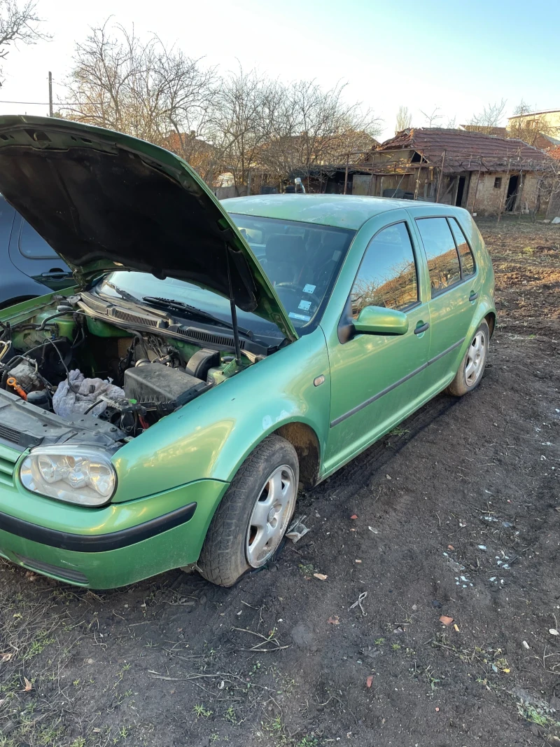 VW Golf 1.9TDI, снимка 2 - Автомобили и джипове - 48620712