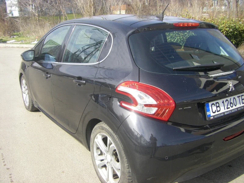 Peugeot 208 1.6, снимка 2 - Автомобили и джипове - 49361503