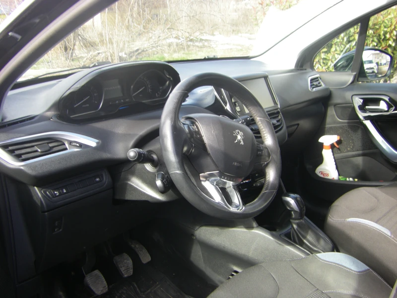 Peugeot 208 1.6, снимка 9 - Автомобили и джипове - 49361503