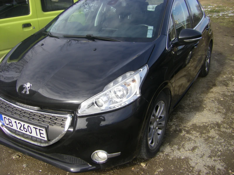 Peugeot 208 1.6, снимка 13 - Автомобили и джипове - 49361503