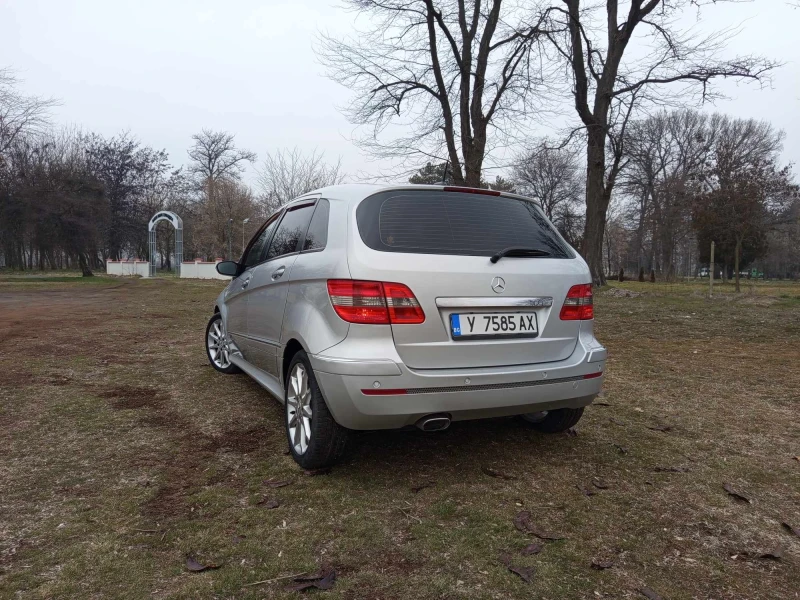 Mercedes-Benz B 180 CDI, снимка 10 - Автомобили и джипове - 49322225