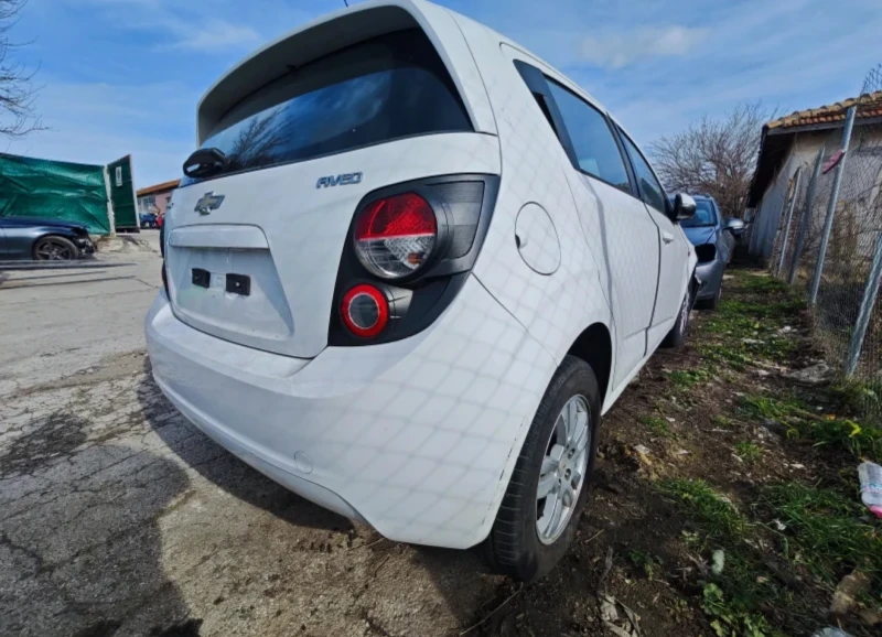 Chevrolet Aveo 1.3 multijet, снимка 7 - Автомобили и джипове - 50212719