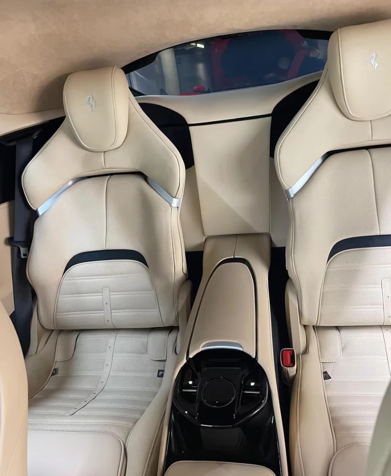 Ferrari Purosangue, снимка 4 - Автомобили и джипове - 51626020