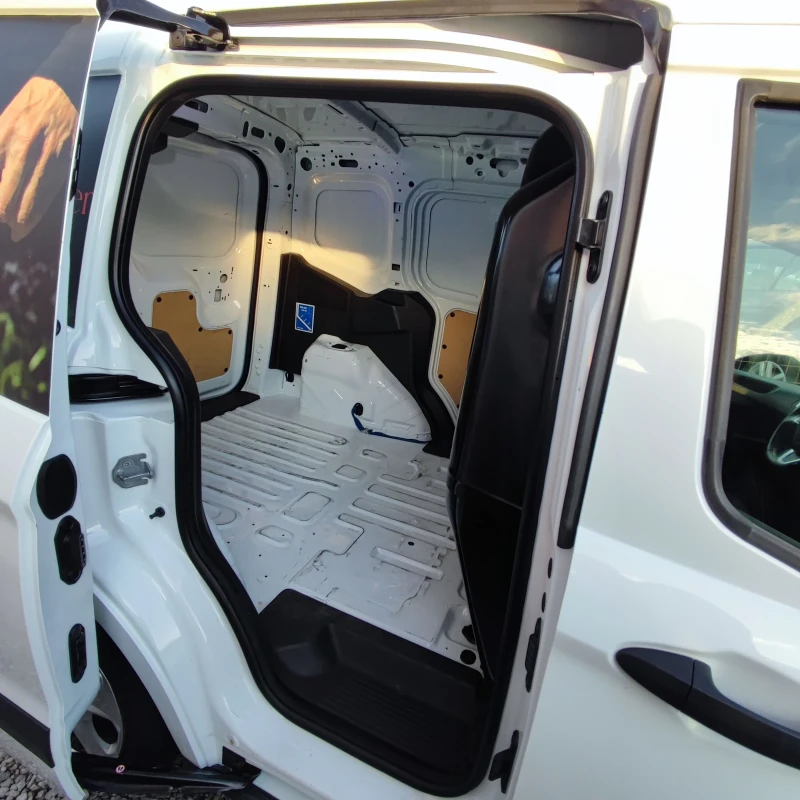 Ford Courier TRANSIT* 1.0i* ECO BOOST* EURO 6* , снимка 13 - Автомобили и джипове - 52122698