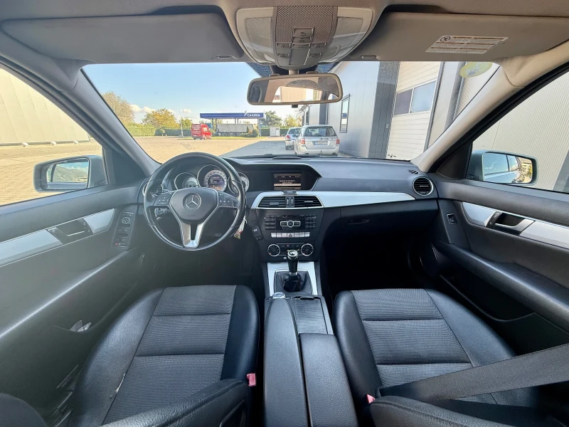 Mercedes-Benz C 220 AVANTGARDE* Кожа* Нави* Парктроник, снимка 10 - Автомобили и джипове - 52158396