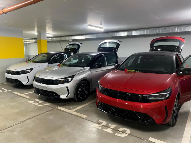 Opel Corsa GS най-високо оборудване, снимка 4 - Автомобили и джипове - 52251489