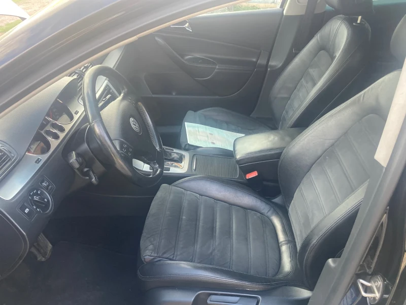 VW Passat Комби , снимка 6 - Автомобили и джипове - 52283935