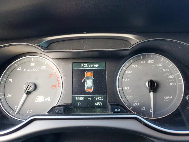Audi S4 PREMIUM + / ПЪЛНА СЕРВИЗНА/2МА СОБСТВЕНИКА, снимка 9 - Автомобили и джипове - 52455065