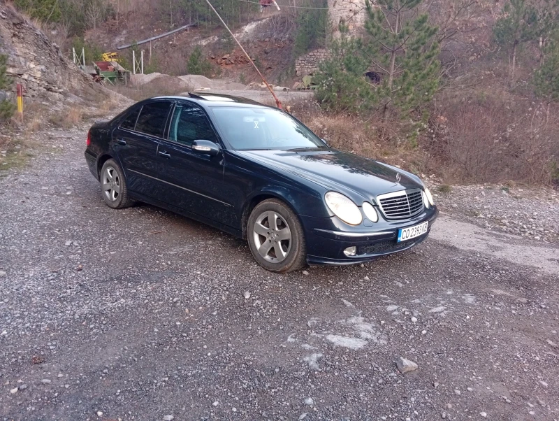 Mercedes-Benz E 320, снимка 2 - Автомобили и джипове - 52829481