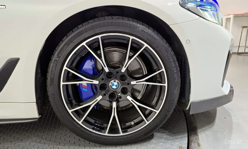 BMW 520, снимка 5 - Автомобили и джипове - 53303778