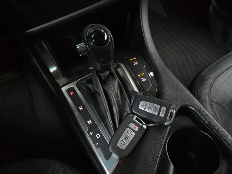 Kia K5 2.0 Luxury, снимка 9 - Автомобили и джипове - 55786484