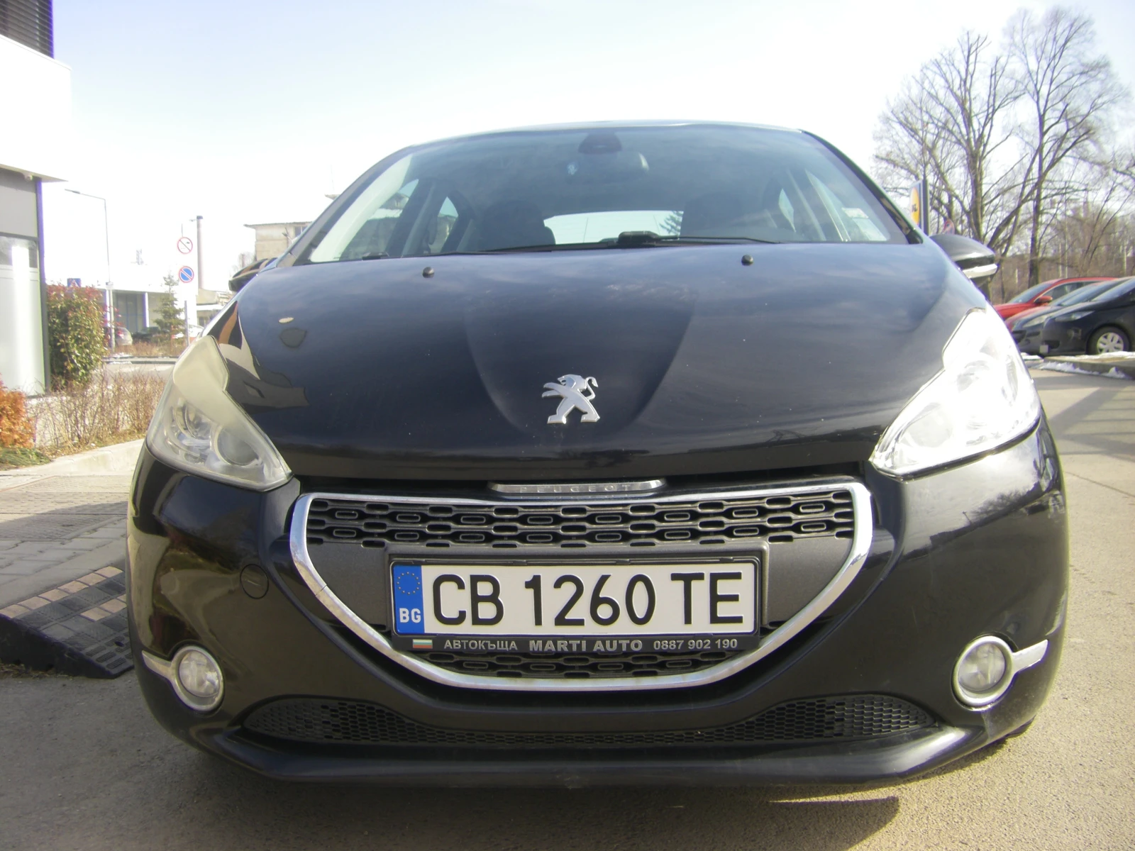 Peugeot 208 1.6, снимка 1