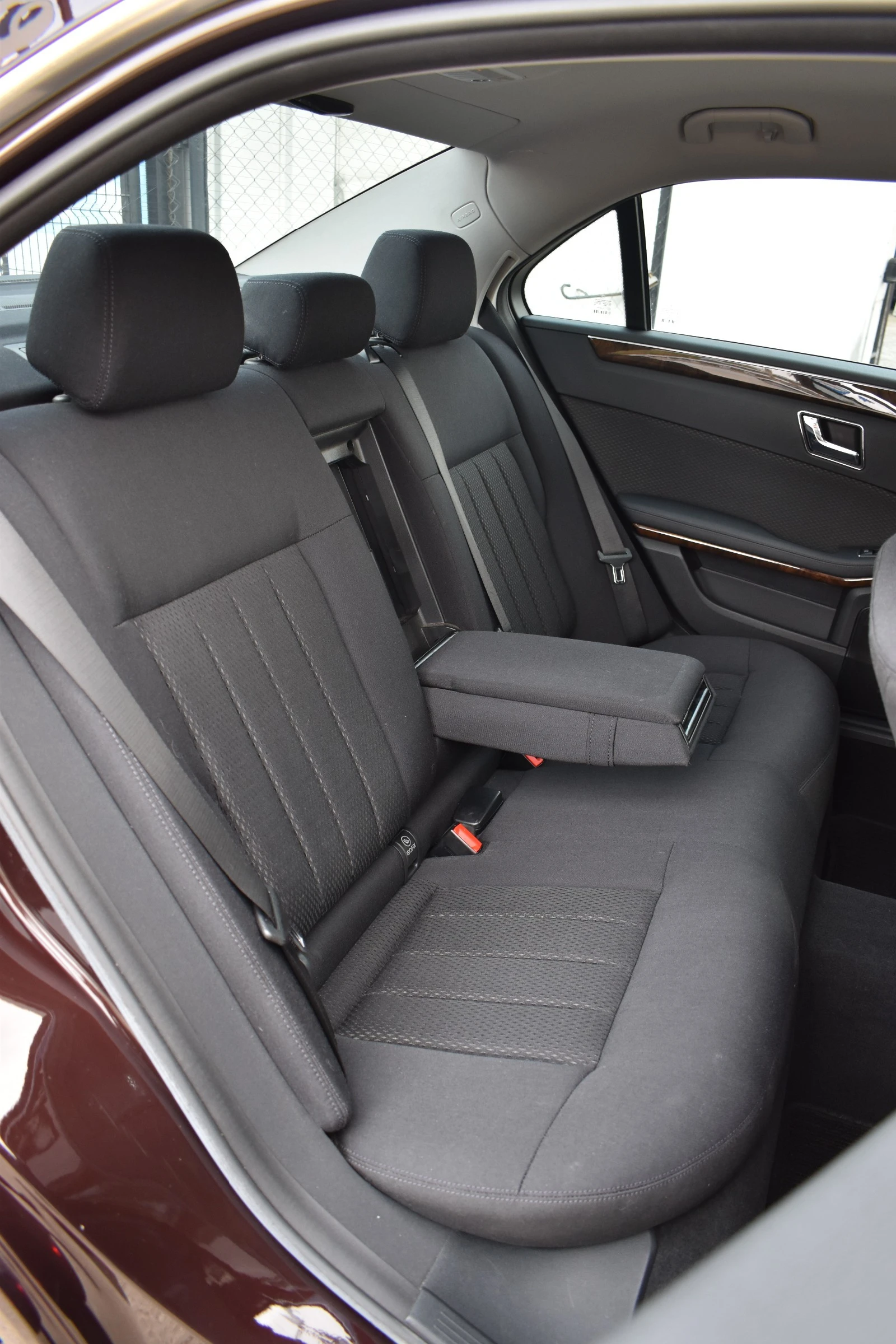 Mercedes-Benz E 350 CGI* AUTOMAT | Mobile.bg   12