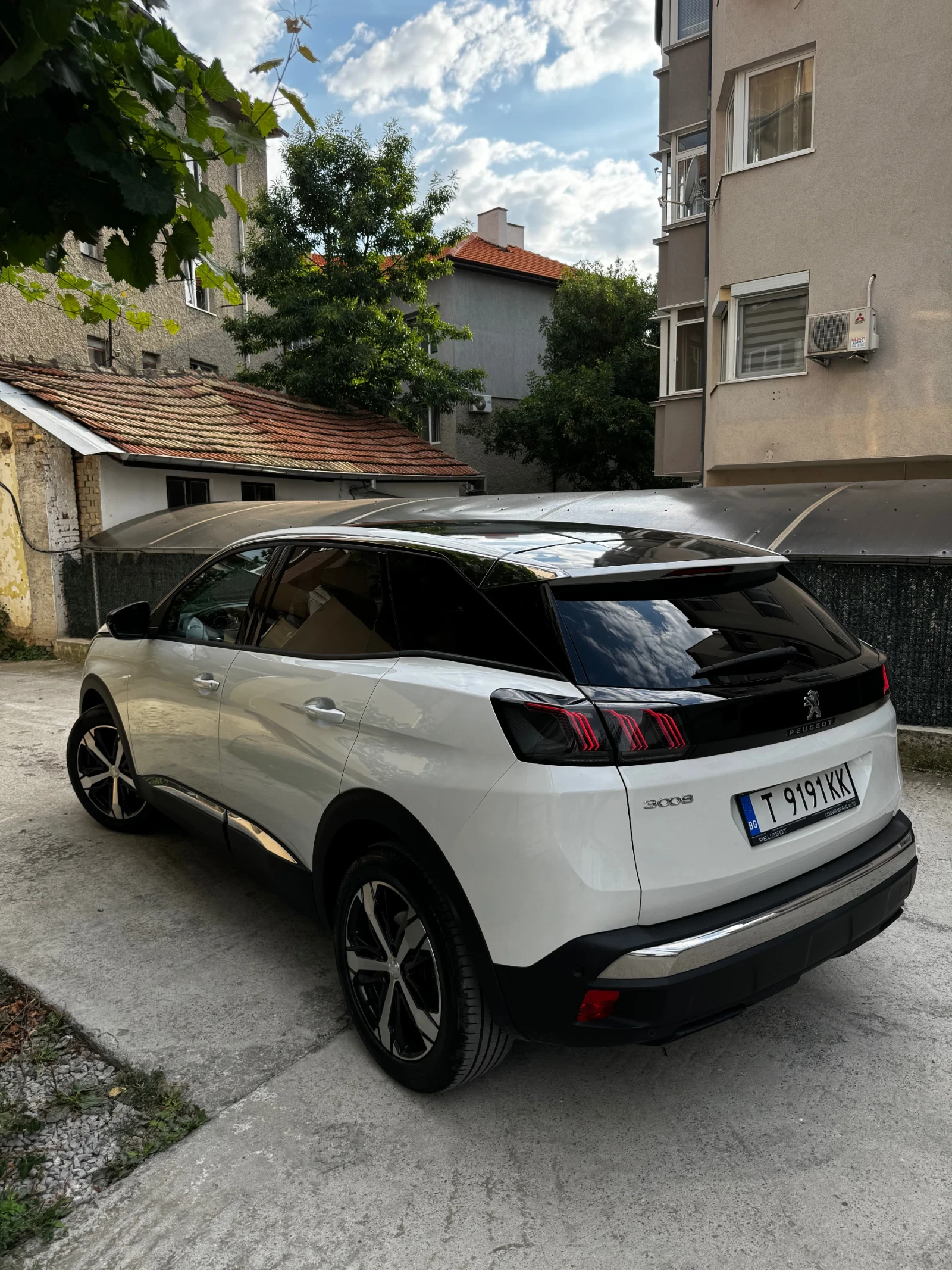 Peugeot 3008 1.5 - изображение 6