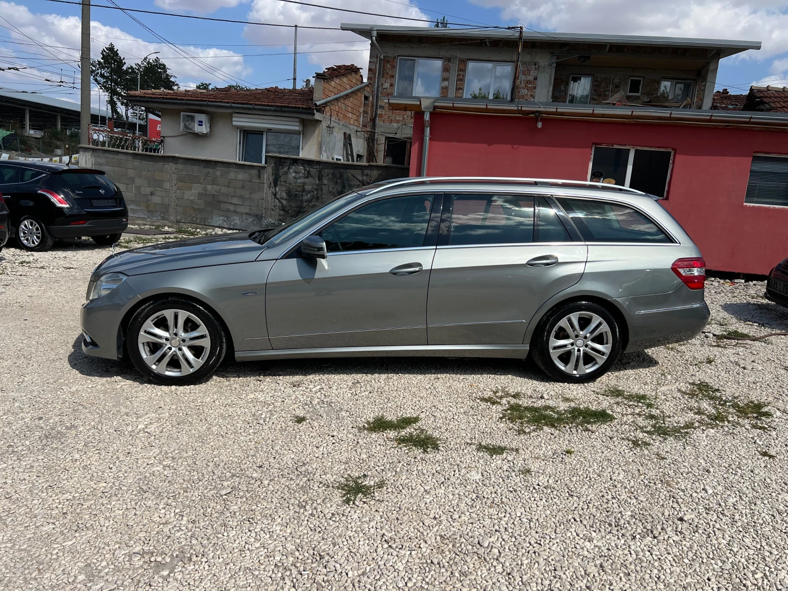 Mercedes-Benz E 200 2.2 CDI AVANTGARDE - изображение 2