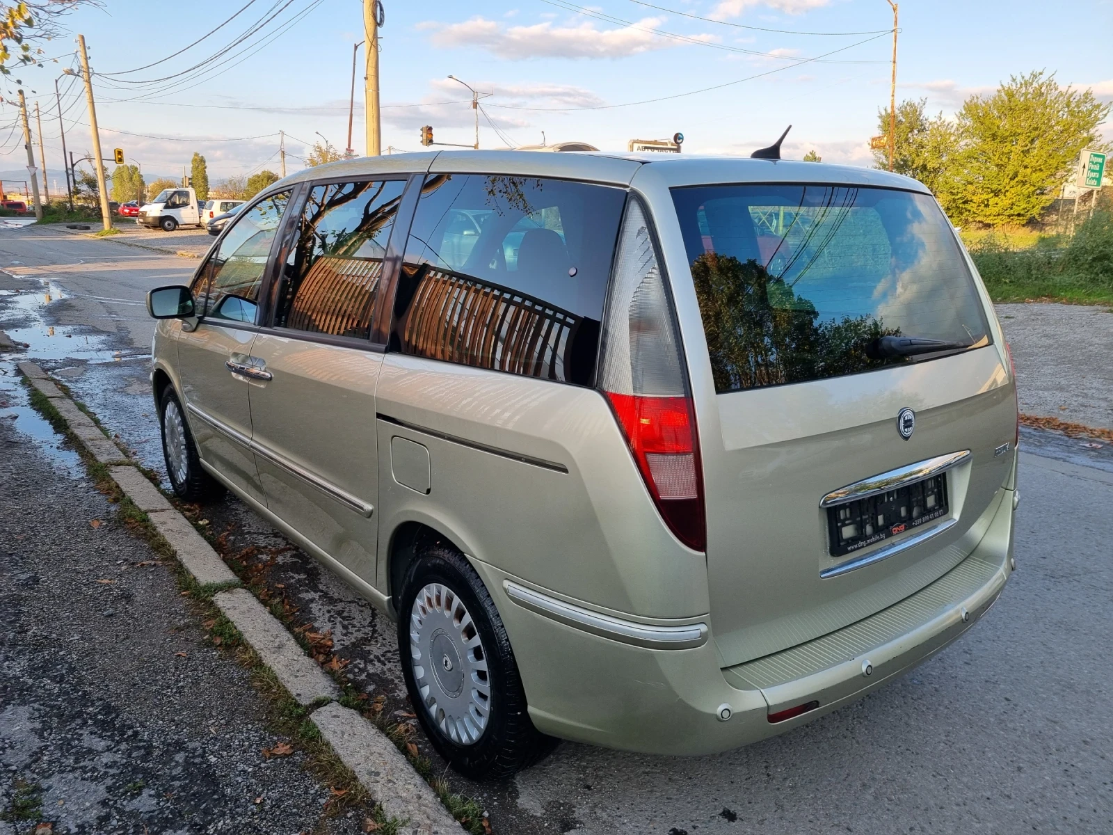 Lancia Phedra 2, 000JTDm EURO4  - изображение 5