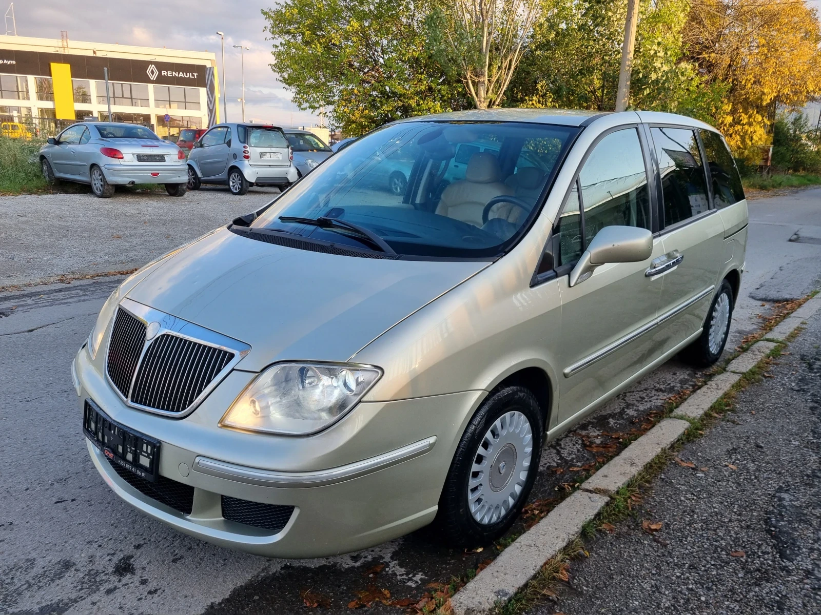 Lancia Phedra 2, 000JTDm EURO4  - изображение 4