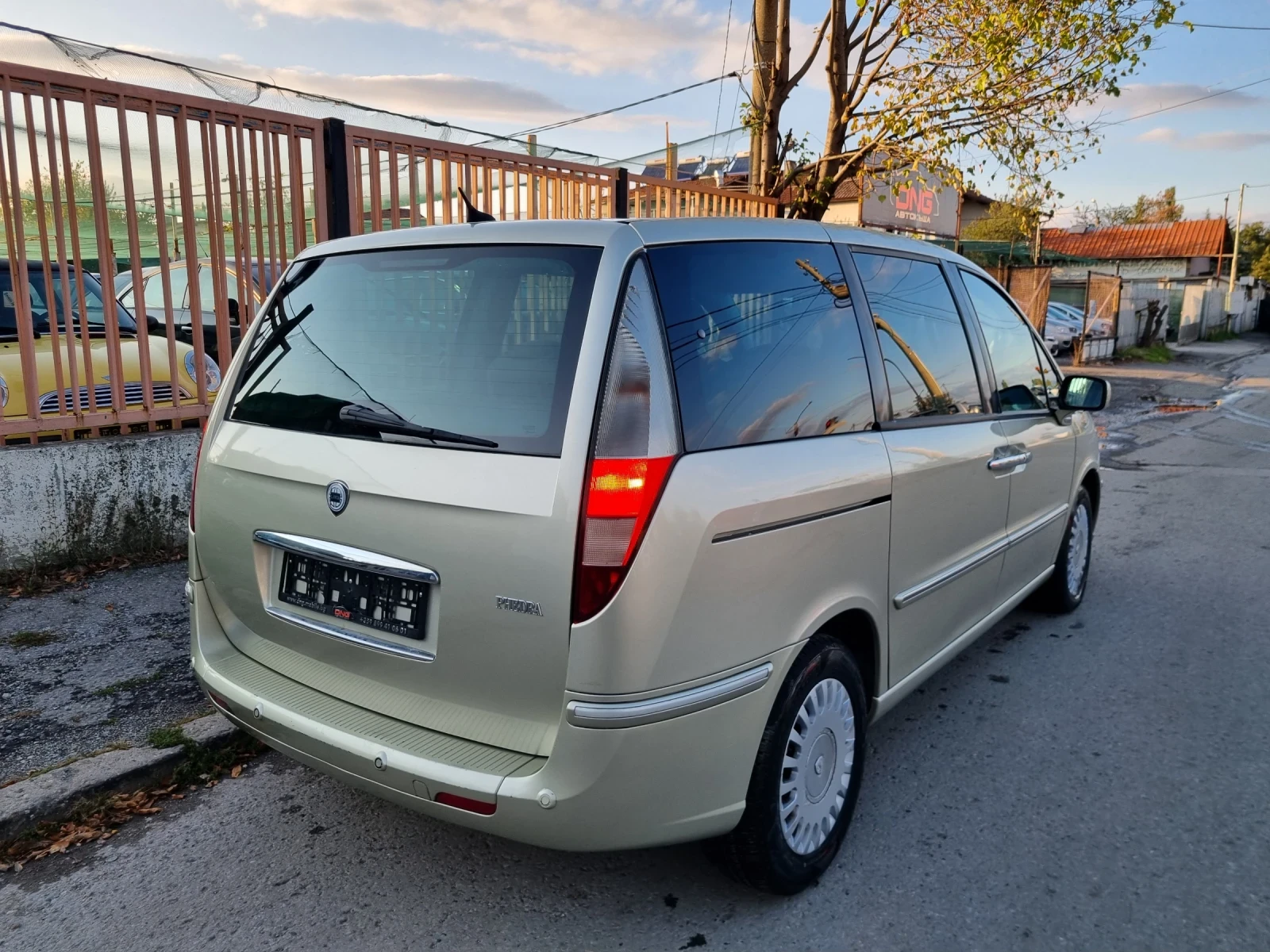 Lancia Phedra 2, 000JTDm EURO4  - изображение 7